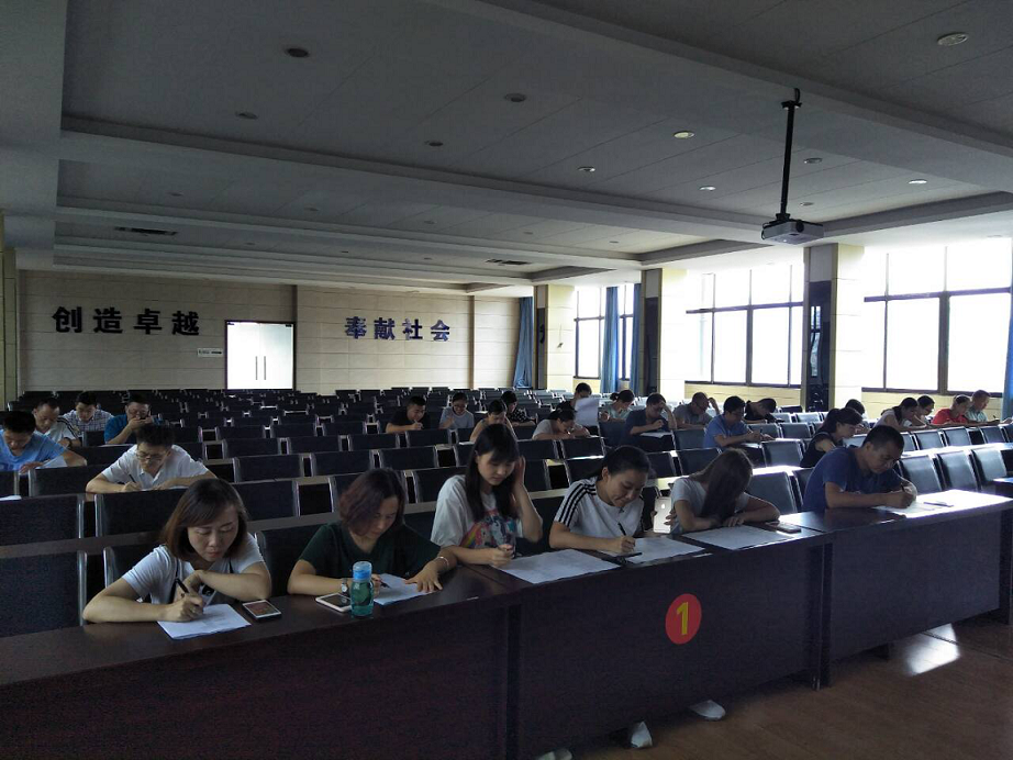 訪廉問廉連民心 轉(zhuǎn)變作風促發(fā)展