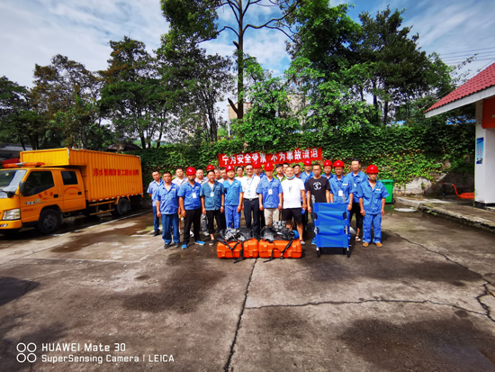 污水泵站管理部和營(yíng)銷部聯(lián)合開(kāi)展 有限空間事故應(yīng)急演練