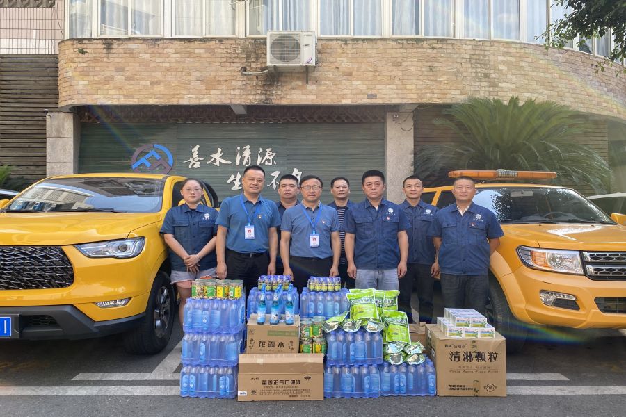 奮戰(zhàn)一線保供水，夏送清涼沁人心